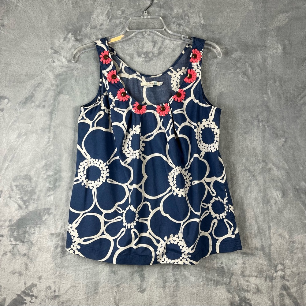 Boden Sleeveless Cotton Blouse Sz 6 Navy & White Beaded Hibiscus Floral Boho